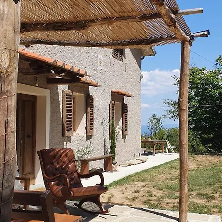 Stirpe Nel Bosco - Appartamento Fiocco Montevettolini Exterior foto
